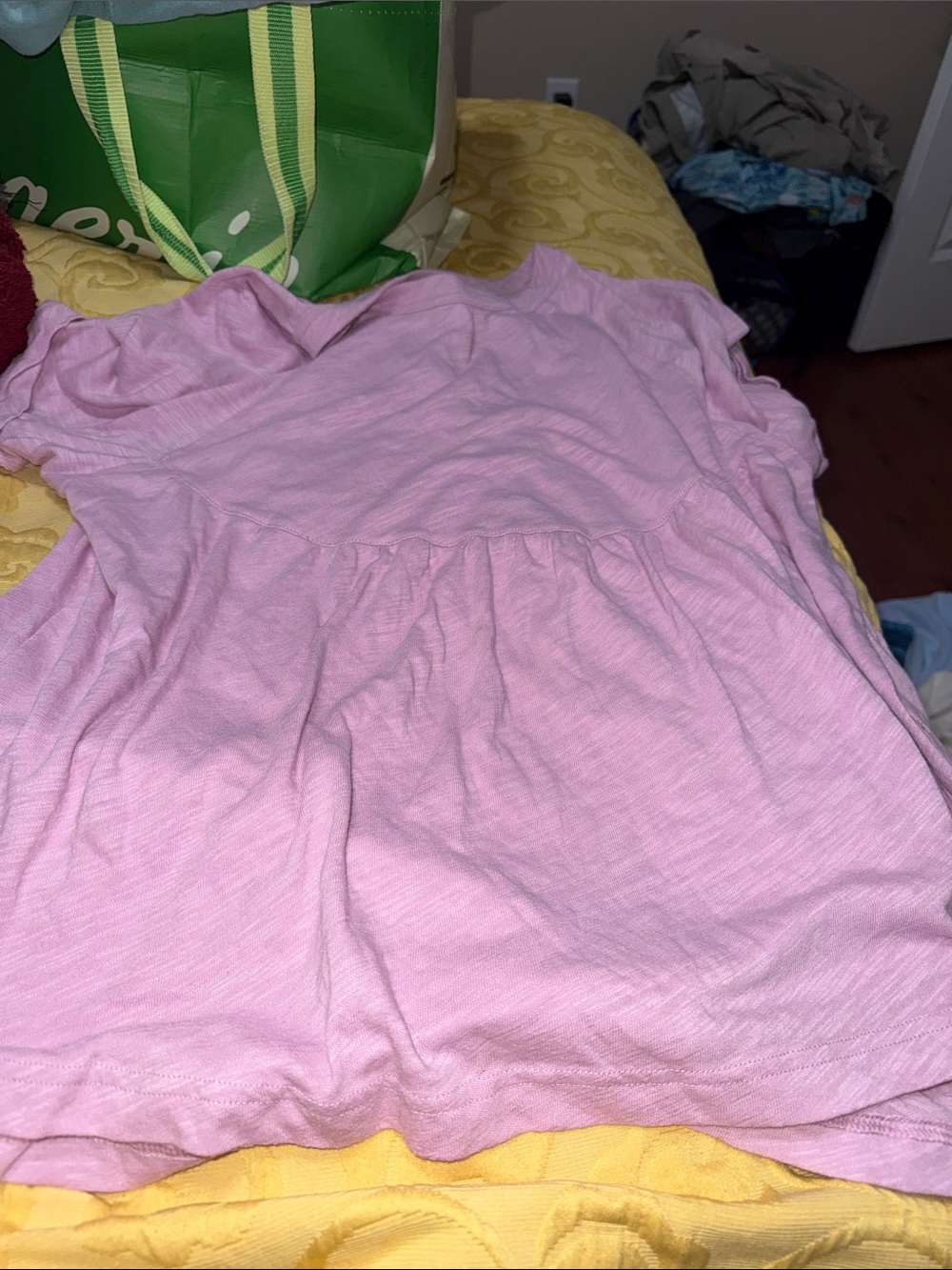 American Eagle Outfitters Lavender Short Sleeve Babydoll Tee